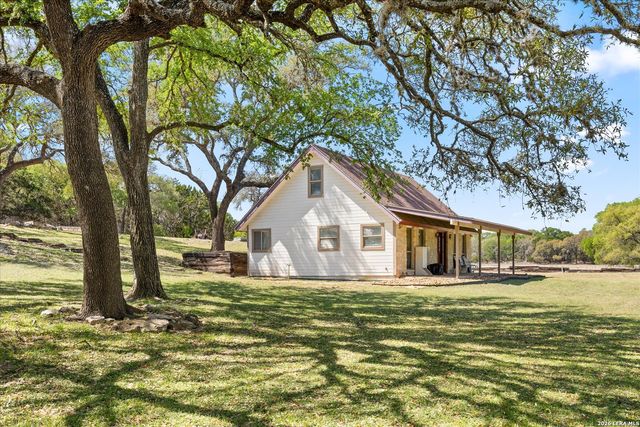 110 Indian Knoll, Boerne, TX 78006