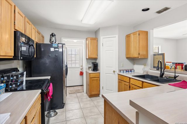 110 Indian Knoll, Boerne, TX 78006