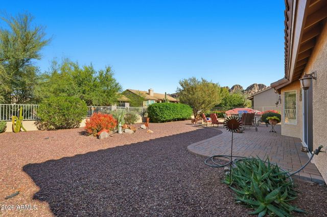 8978 E SAGUARO BLOSSOM Road, Gold Canyon, AZ 85118