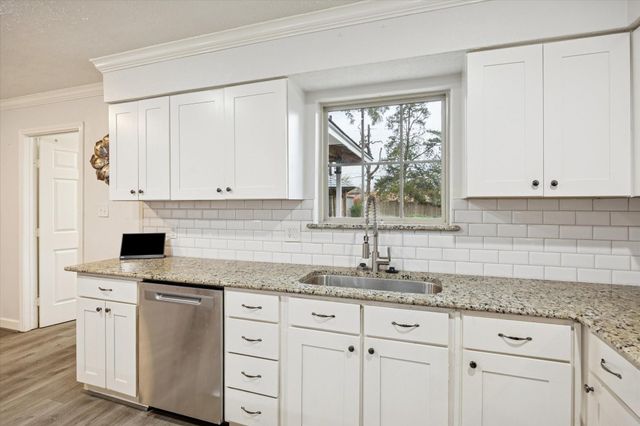 4718 Blanton Boulevard, Houston, TX 77092