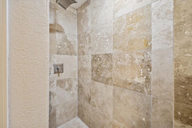 4718 Blanton Boulevard, Houston, TX 77092