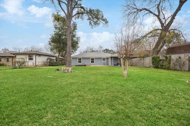 4718 Blanton Boulevard, Houston, TX 77092