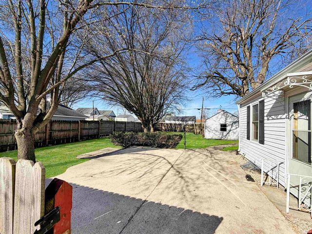 754 John Street, Frankfort, IN 46041