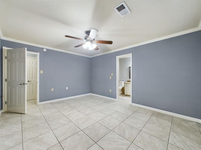 11522 Sagegrove Lane, Houston, TX 77089