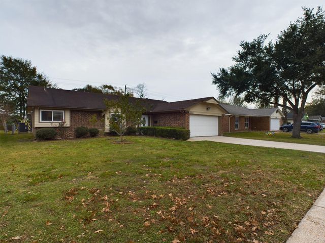 11522 Sagegrove Lane, Houston, TX 77089
