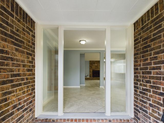 11522 Sagegrove Lane, Houston, TX 77089