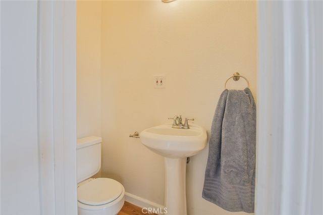 9526 Walnut, Bellflower, CA 90706