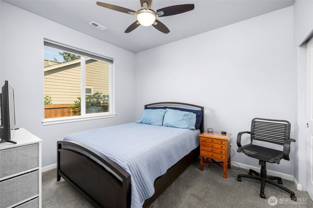518 Twin Brooks Drive, Mount Vernon, WA 98273