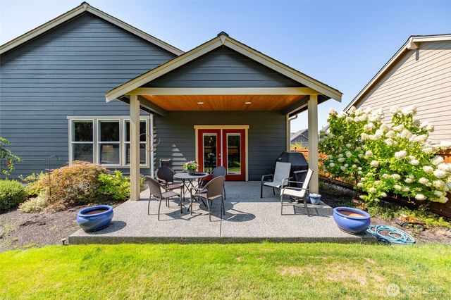 518 Twin Brooks Drive, Mount Vernon, WA 98273