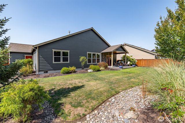 518 Twin Brooks Drive, Mount Vernon, WA 98273