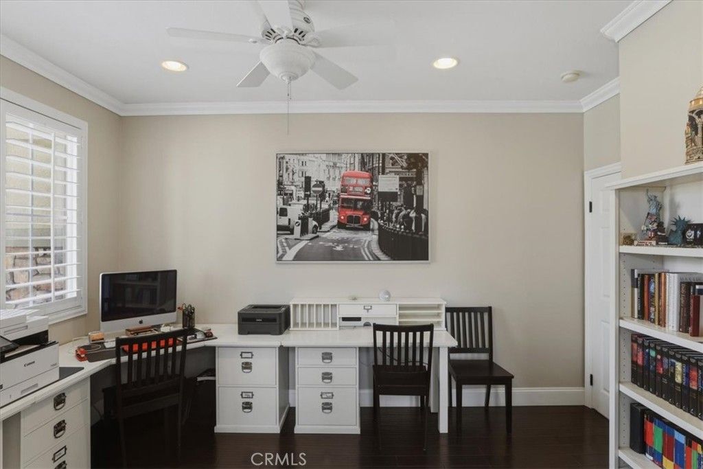 Image 20 of property listing at 4360 Edenwild, Corona, CA 92883