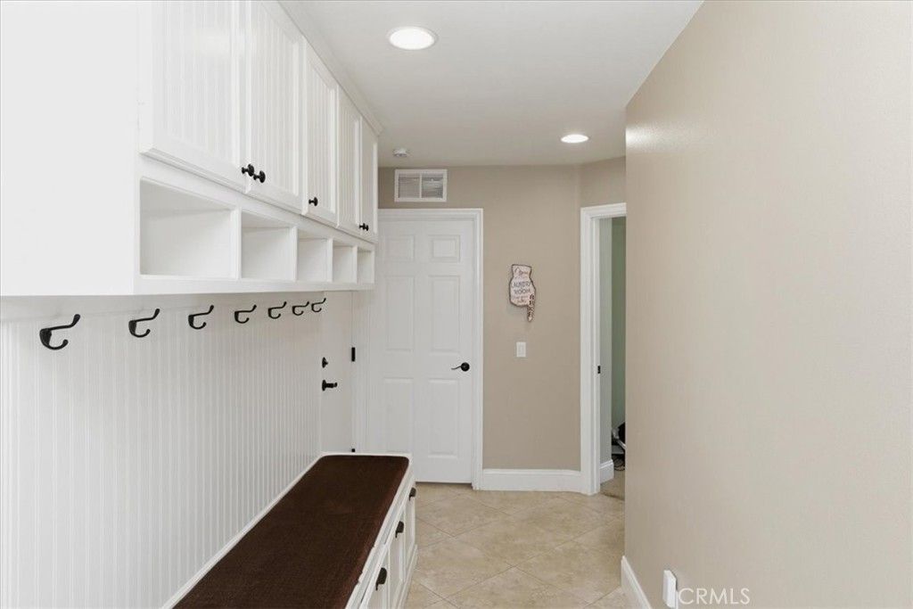 Image 22 of property listing at 4360 Edenwild, Corona, CA 92883