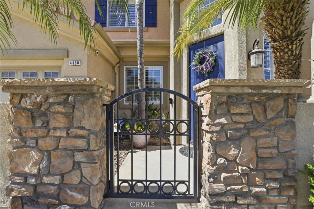 Image 3 of property listing at 4360 Edenwild, Corona, CA 92883