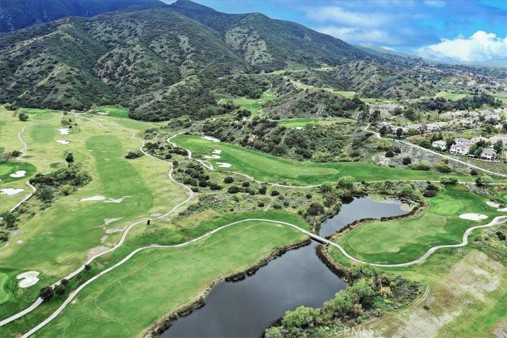 Image 64 of property listing at 4360 Edenwild, Corona, CA 92883