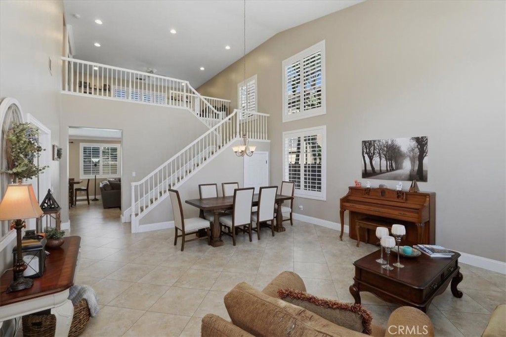 Image 7 of property listing at 4360 Edenwild, Corona, CA 92883