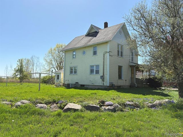 8327 Duffield Road, Gaines, MI 48436