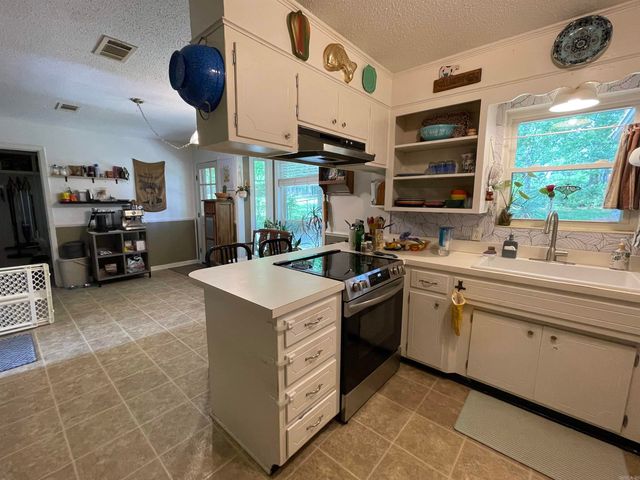 207 Southgate Street, Hot Springs, AR 71913