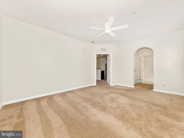 6501 WALCOTT LN #202, Frederick, MD 21703