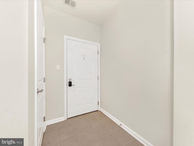 6501 WALCOTT LN #202, Frederick, MD 21703