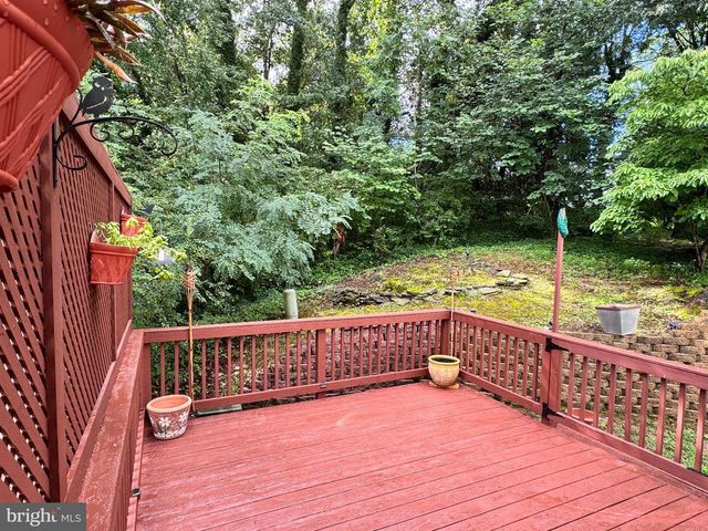211 SHAW CT, Fredericksburg, VA 22405