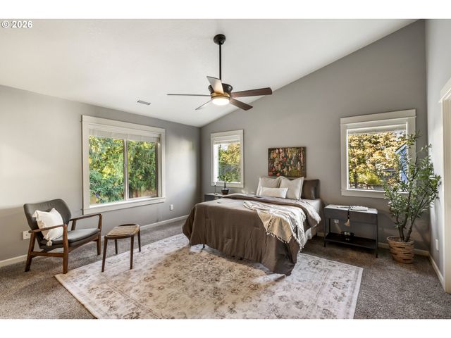 14439 Se CRYSTAL St, Portland, OR 97236