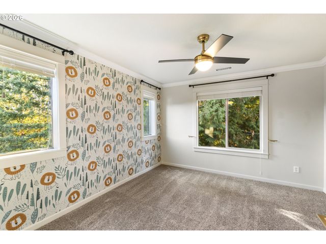 14439 Se CRYSTAL St, Portland, OR 97236