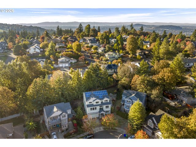 14439 Se CRYSTAL St, Portland, OR 97236