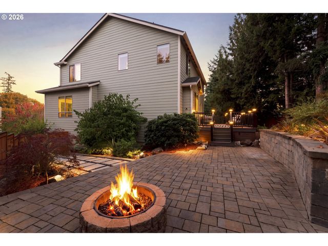 14439 Se CRYSTAL St, Portland, OR 97236