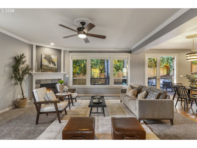 14439 Se CRYSTAL St, Portland, OR 97236