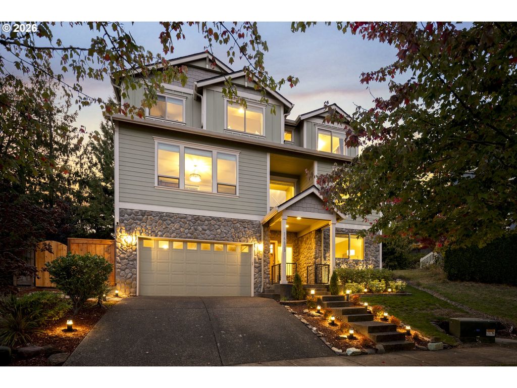 14439 Se CRYSTAL St, Portland, OR 97236