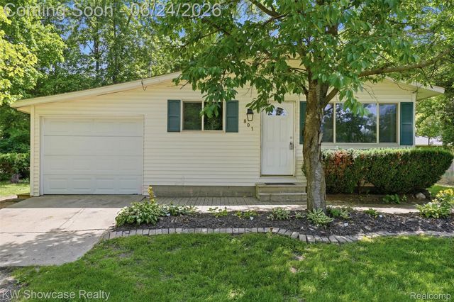 801 Farnsworth Road, White Lake Charter Township, MI 48386