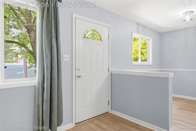 801 Farnsworth Road, White Lake Charter Township, MI 48386