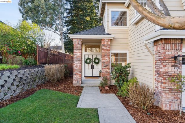 162 Briar Pl, Danville, CA 94526