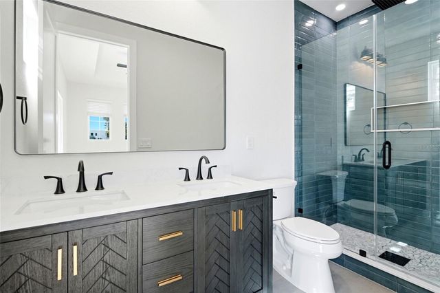 2501 QUINCY STREET S, St Petersburg, FL 33711