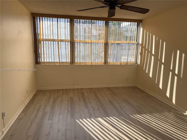 16570 NE 26th Avenue 3C, North Miami Beach, FL 33160
