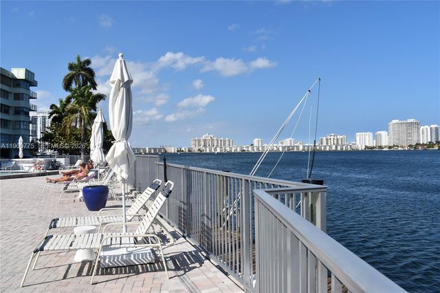 16570 NE 26th Avenue 3C, North Miami Beach, FL 33160