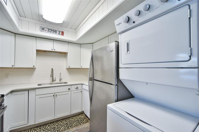 637 MIDWAY DRIVE B, Ocala, FL 34472