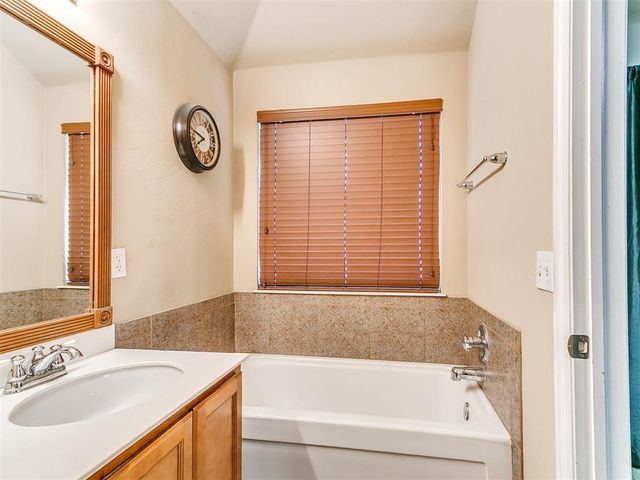 2213 NW 157th Street, Edmond, OK 73013