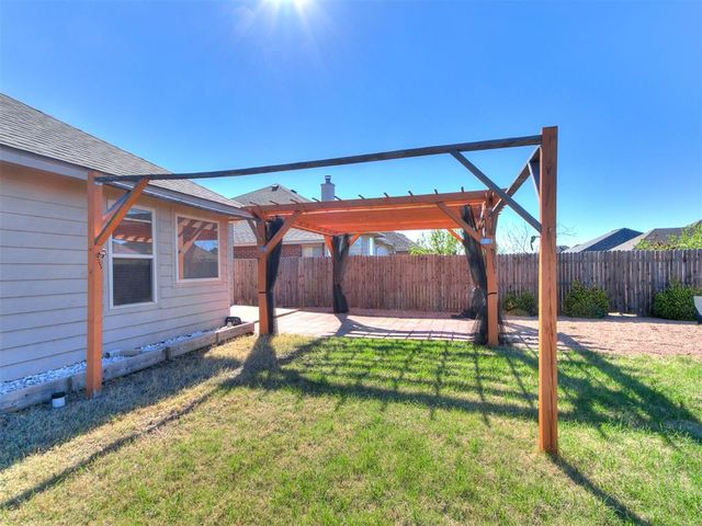2213 NW 157th Street, Edmond, OK 73013