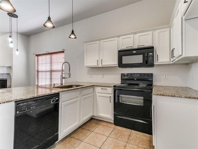 2213 NW 157th Street, Edmond, OK 73013