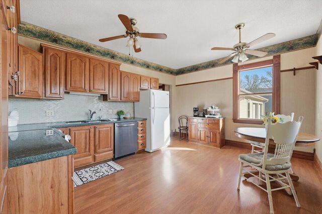 2048 HORSE CREEK Road, Sidney, IA 51652