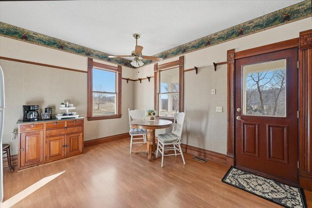 2048 HORSE CREEK Road, Sidney, IA 51652