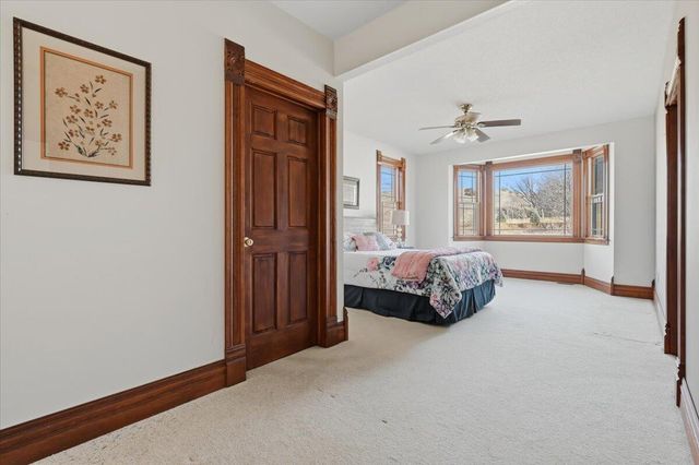 2048 HORSE CREEK Road, Sidney, IA 51652