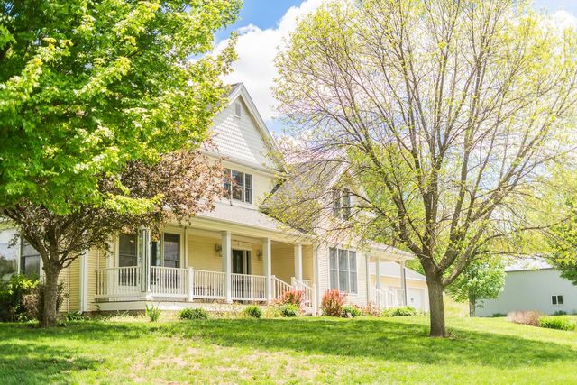 2048 HORSE CREEK Road, Sidney, IA 51652