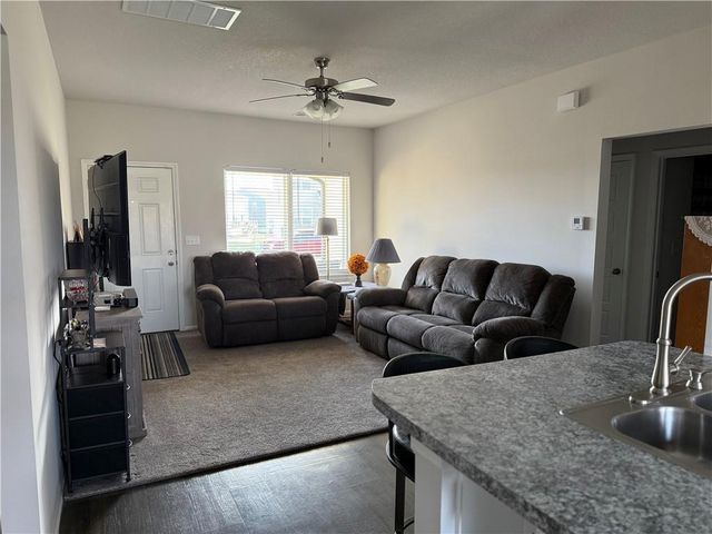 800 Bentley Drive, Belton, MO 64012