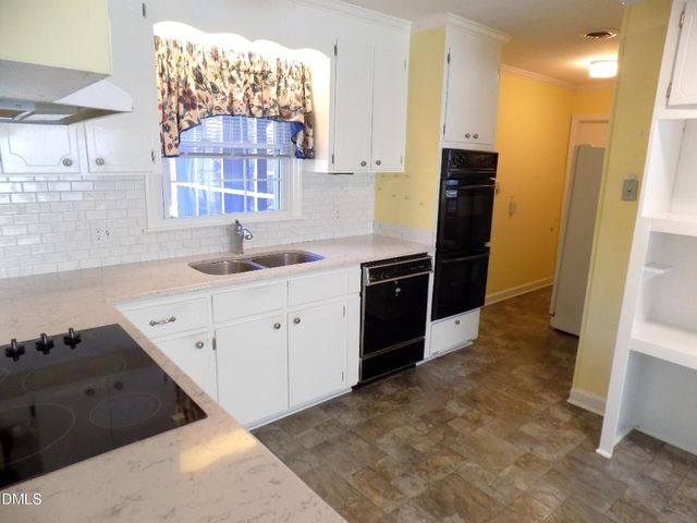 212 Allen Lane, Louisburg, NC 27549