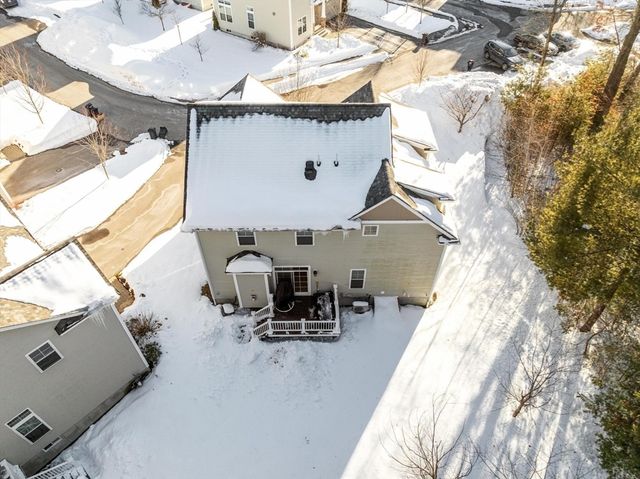 2 Boardwalk Dr 2, Andover, MA 01810