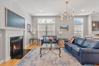 2 Boardwalk Dr 2, Andover, MA 01810