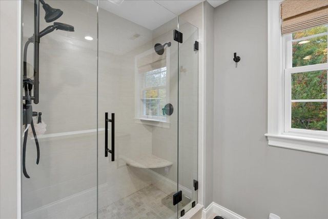 31 Samuel Drive, Concord, NH 03301