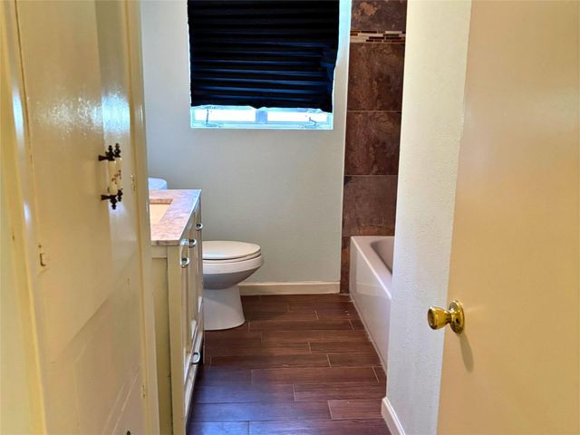 7022 Merriwood Lane, Houston, TX 77076